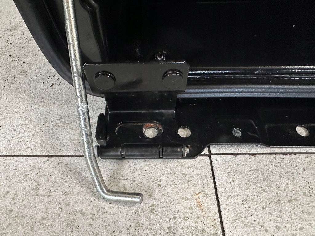 фото №14, Бардачок pod салонный кабина правый iveco stralis hi way 504008525