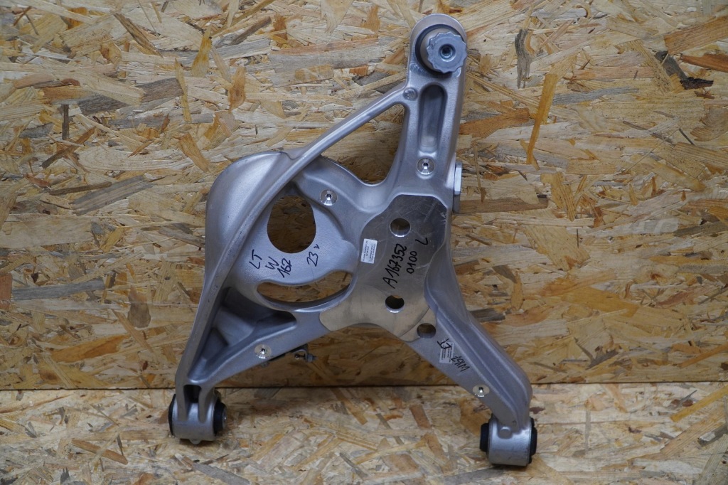 Важіль задній l/p шарова опора a1673520200 a1673520100 mercedes gle w167 v167 23r Зі Шроту