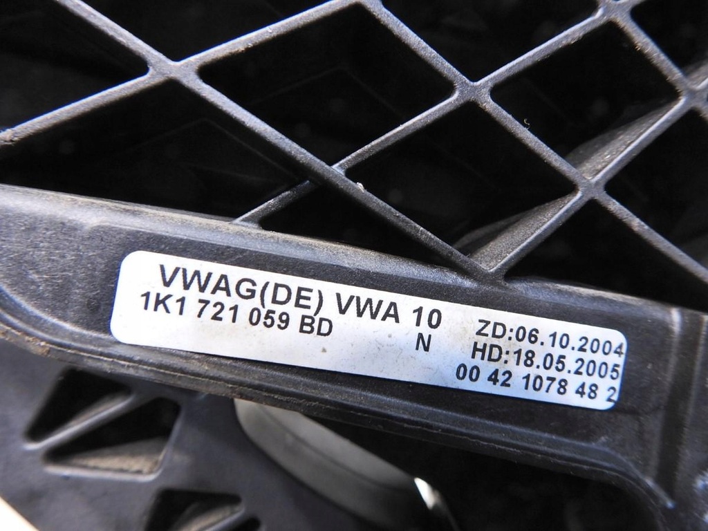 фото №6, Педаль сцепления vw golf v plus 1.6 fsi 1k1721059bd