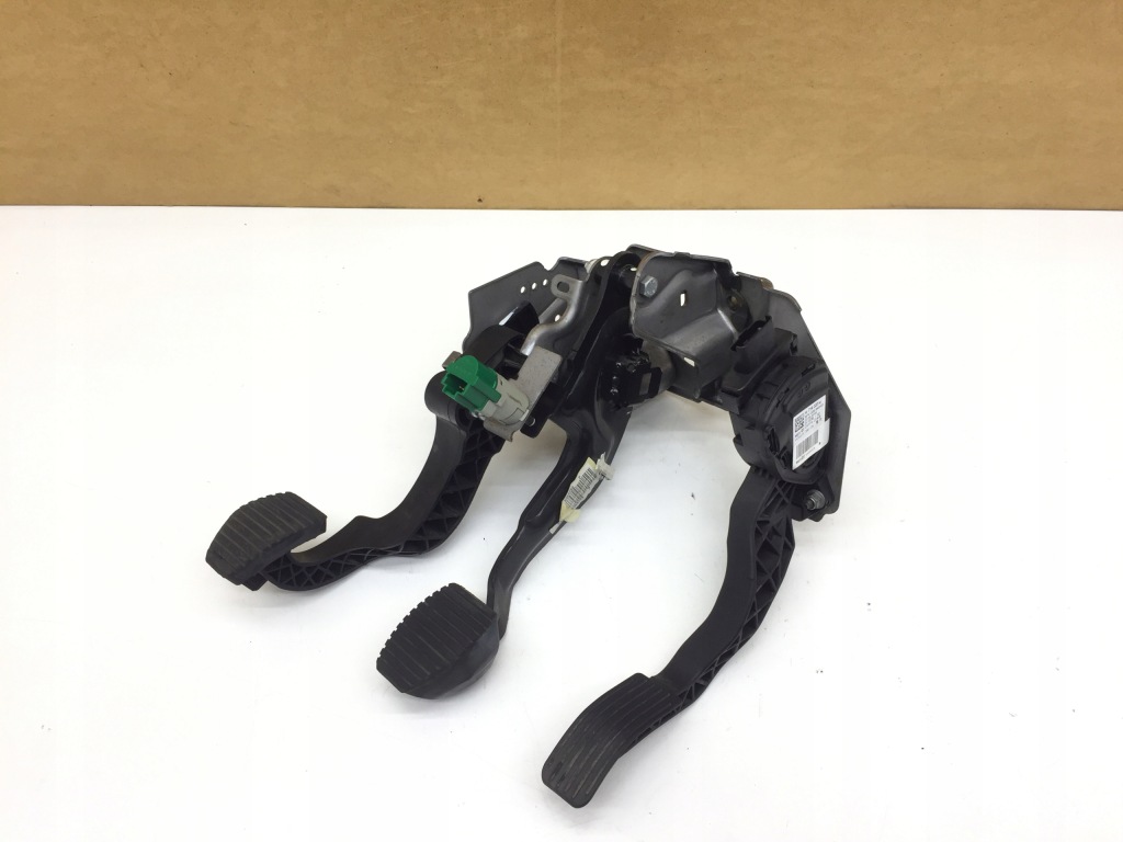 фото №1, Citroen c3 iii педали комплект europa 9682171580