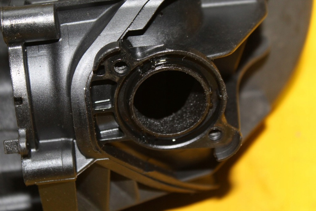 фото №8, Коллектор всасывающий a3 8p golf v 1.6 fsi blf 03c129711f 03c129709f