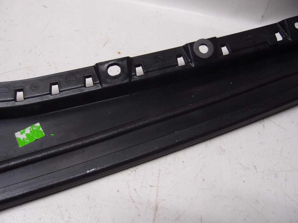 фото №9, Молдинг стойка дверь правый задняя galaxy mk4 2016r