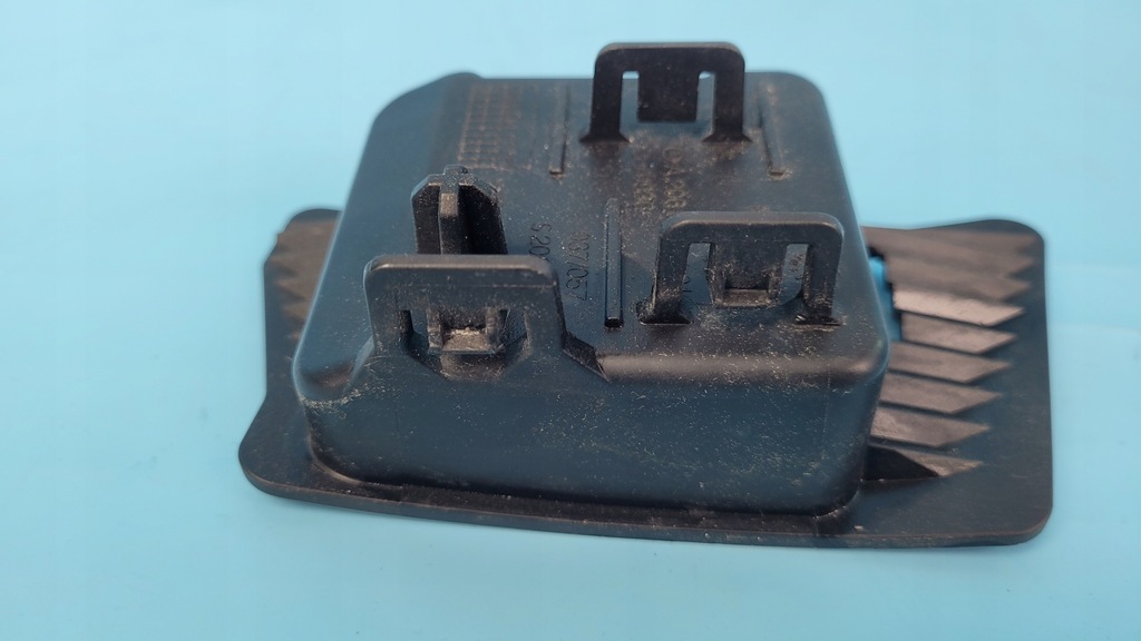 фото №11, Mercedes w206 22r кронштейн кронштейн радара правий перед a2068850401