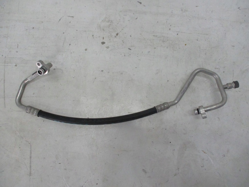 фото №1, Шланг кондиционера mazda 3 bjs7-61461