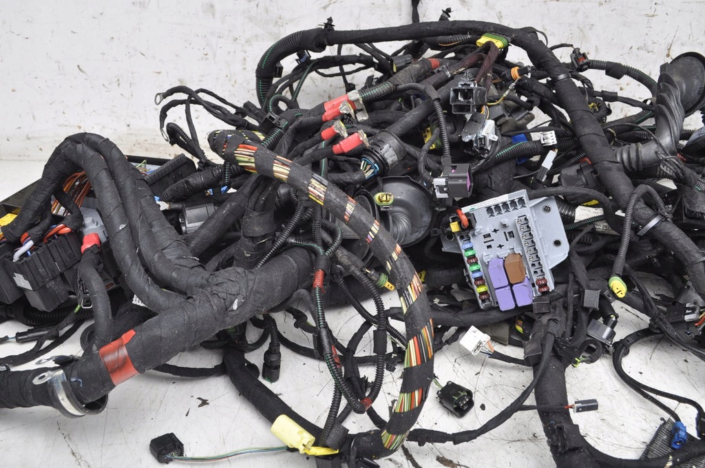 фото №15, Ferrari california 4.3 джгут електропроводка салону