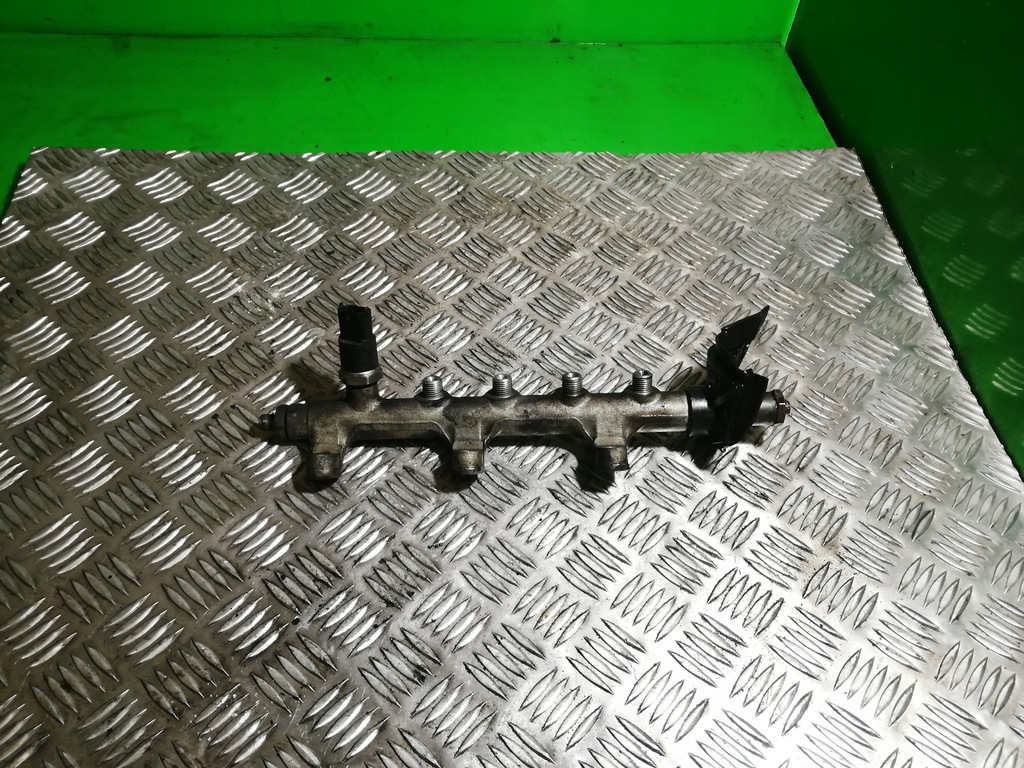 фото №1, Молдинг впрыскная 2.2dci g9t renault master ii 8200023961