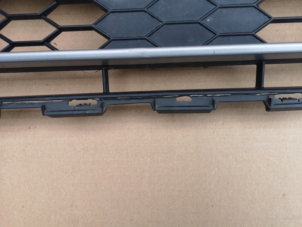 фото №5, Audi q2 решітка радіатора решітка радіатора радіатора 81a853651