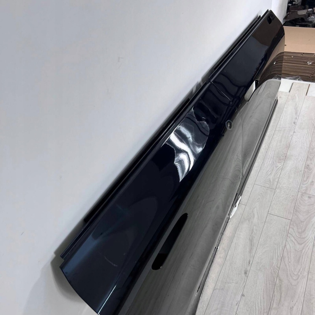 Mercedes eqe w295 v295 двері праве перед передні правий задній задні оригінальний номер a29573 Оригінал