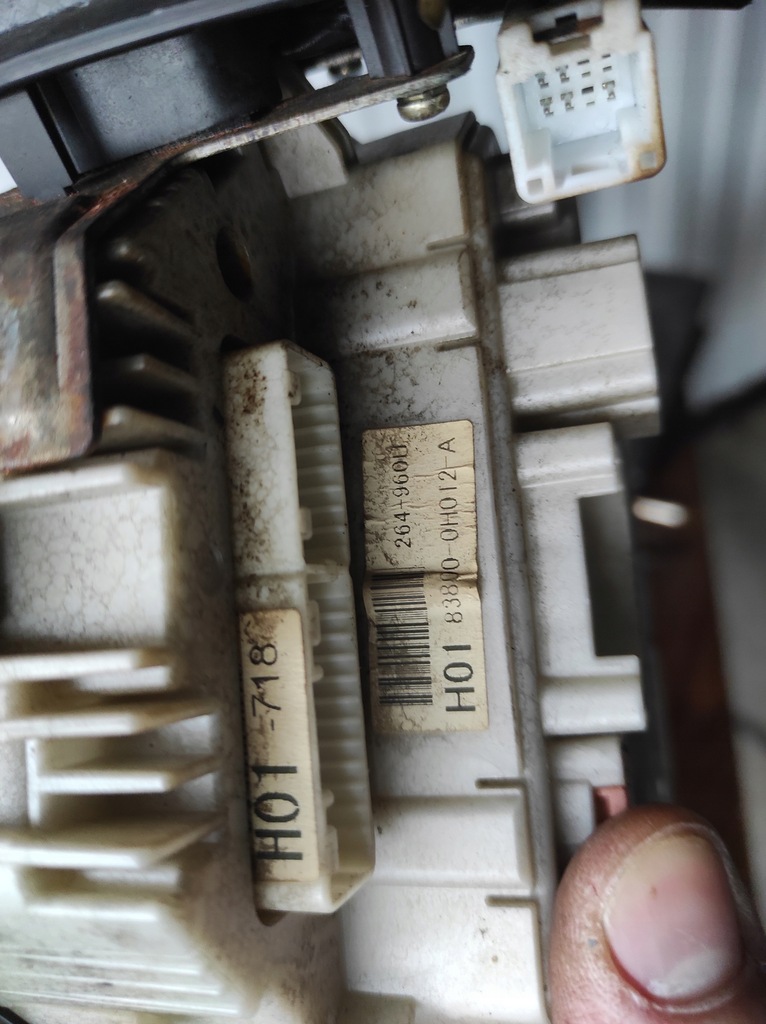 фото №8, Приборы счетчик obrotomierz peugeot 107 c1 aygo hdi 83800-0h012-a