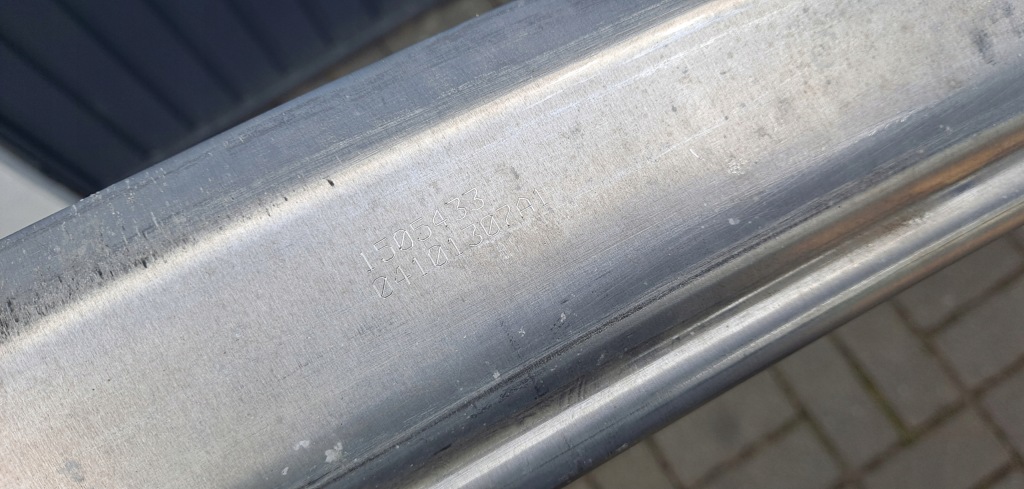 Tesla model y підсилювач балка нижня 1505433 Недорого