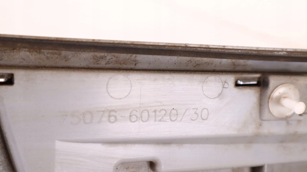 фото №5, Toyota land cruiser 200 12-16 молдинг дверь левая задняя 75076-60120