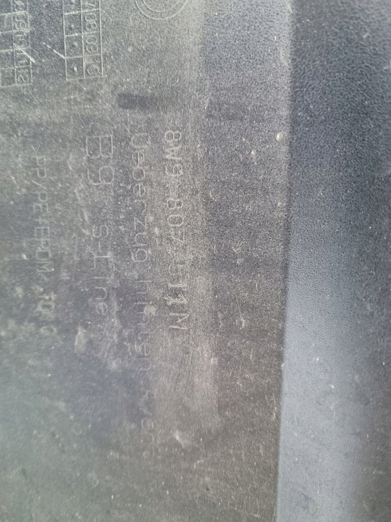 фото №6, Audi a4 b9 s-line бампер задня 8w9807511 m оригінал