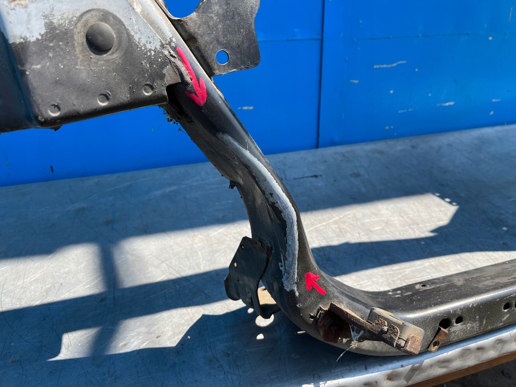 фото №7, Ford excursion pas передний усилитель передний