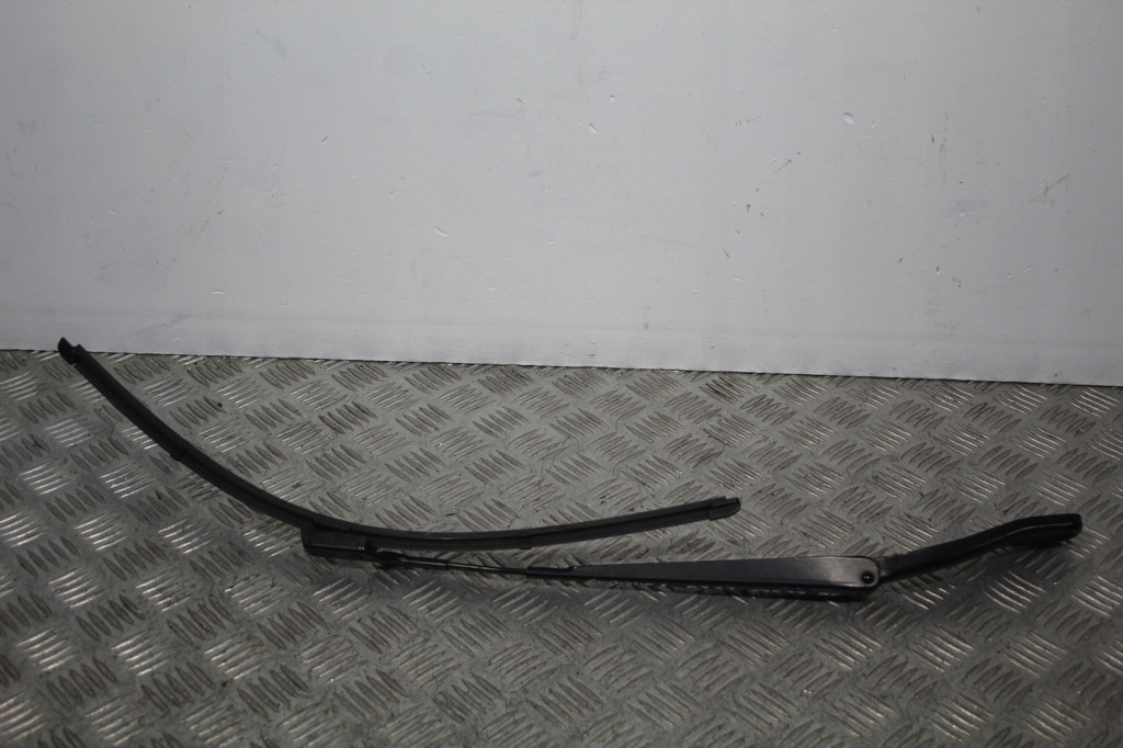 фото №1, Рычаг дворники левая evoque lift l538