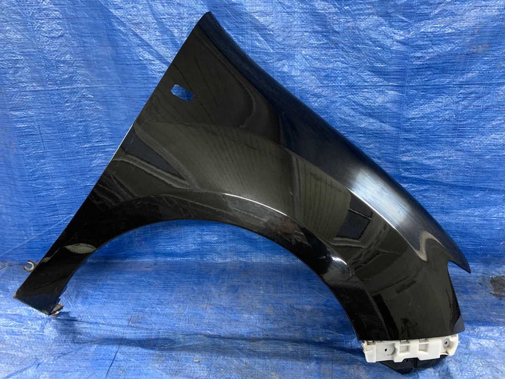 фото №1, Dacia sandero logan ii 12- правый передний крыло