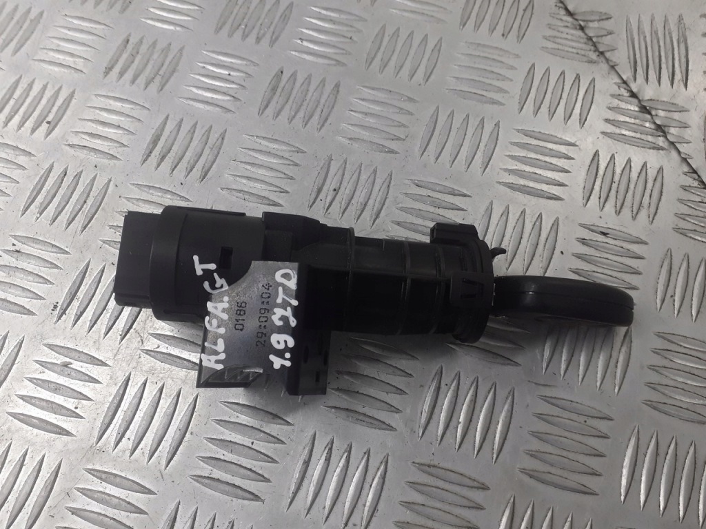 Замок запалювання з ключ alfa romeo gt trwb365 Ціна