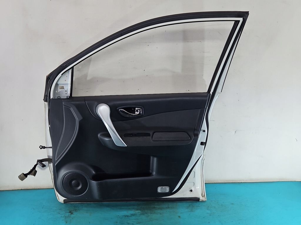 фото №12, Дверь перед правое пассажира renault koleos i 08- белый teqxa