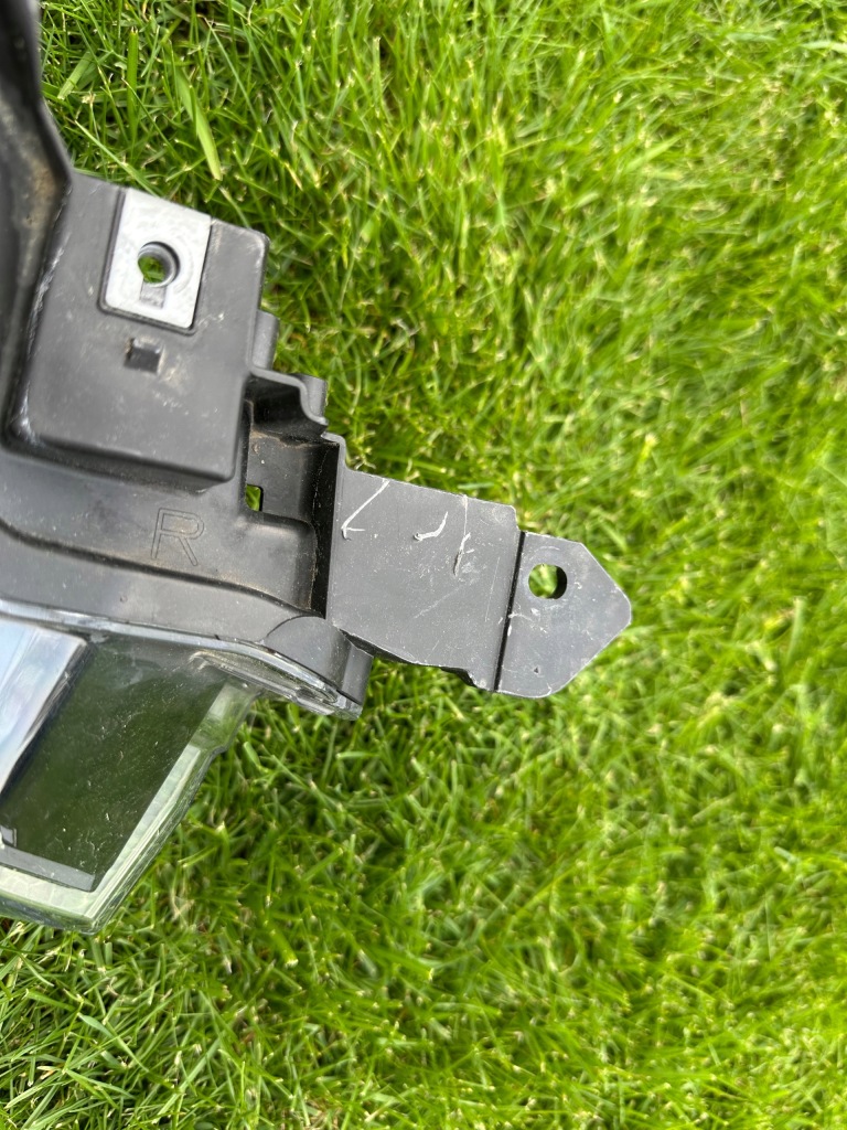 фото №7, Toyota ch-r chr lift 19- лампа фара led правый europa 81110f4180