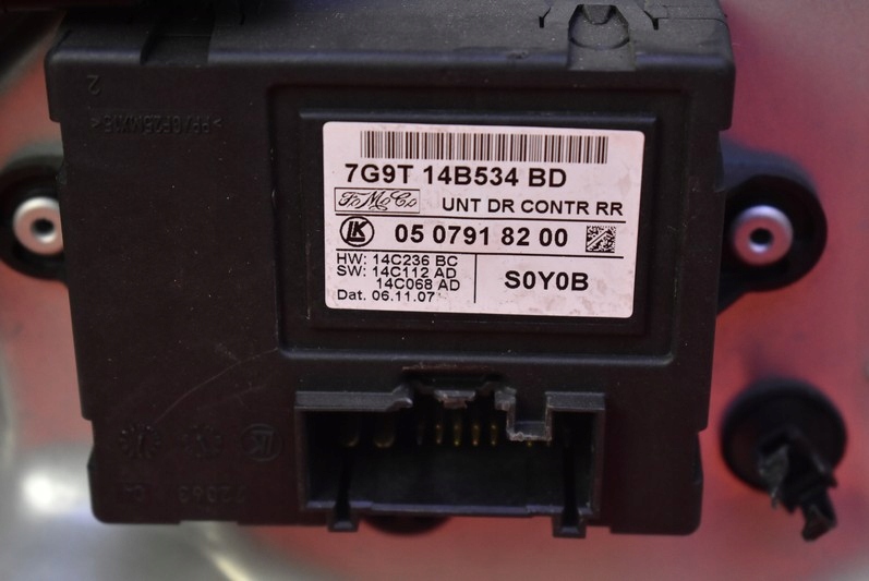 фото №6, Підйомник скло лівий задня 970715 volvo v70 3 iii 07-16