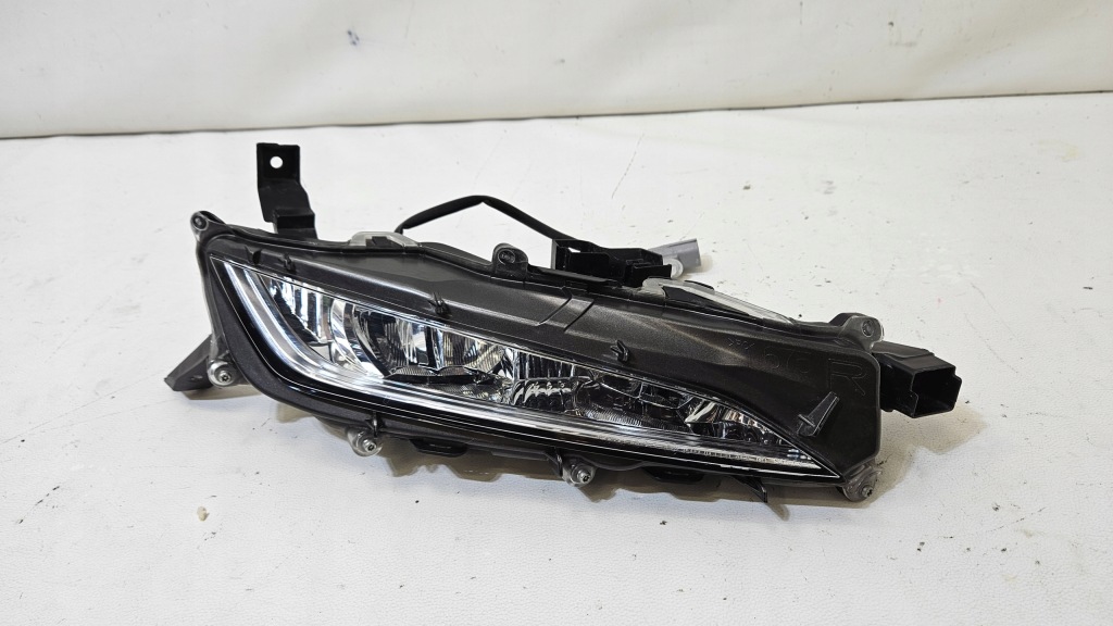 Протитуманна фара led правий lexus rx iv рестайлінг  35444r Доставка