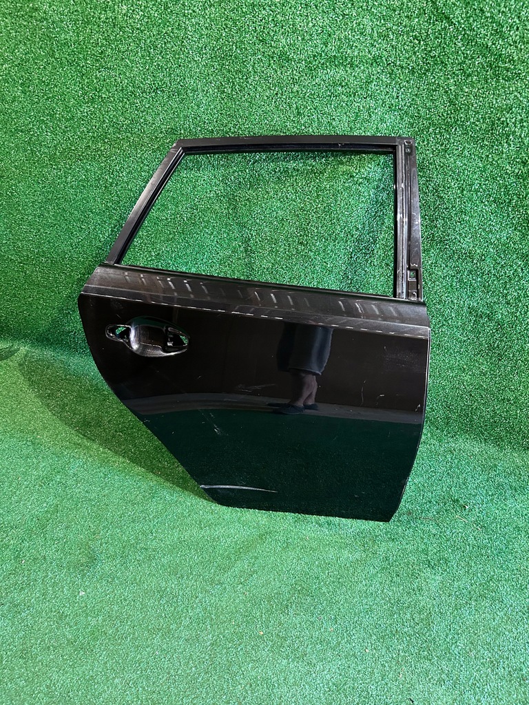 фото №1, Дверь задние правое toyota auris ii hb