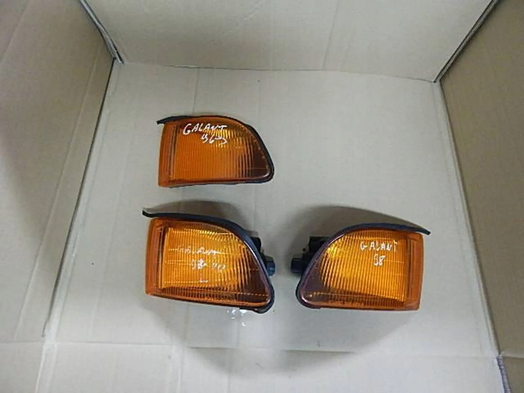 фото №1, Поворотник поворотник l/r mitsubishi galant 96-03