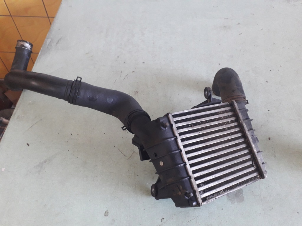 фото №1, Skoda roomster 1.4 tdi радиатор интеркулер