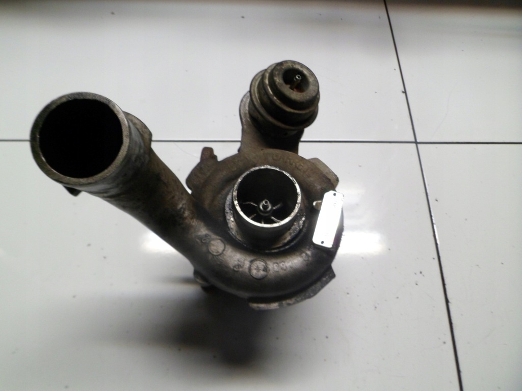 фото №1, Renault trafic 1.9dci турбонагнетатель 751768-5004s