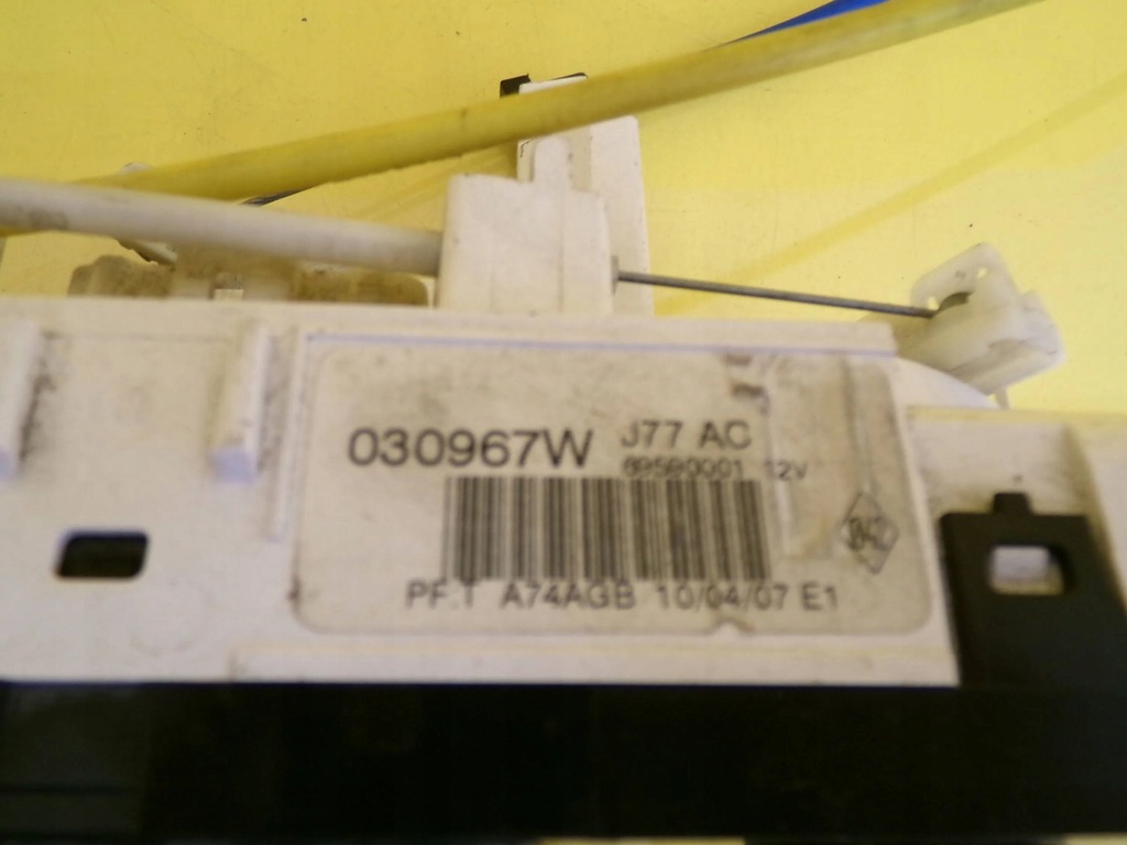 фото №6, Панель управление кондиционера renault clio iii 030967w nr923