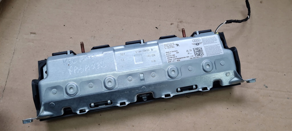 фото №6, A7 4g подушка колінна права 4g8880842a a6 c7 4g