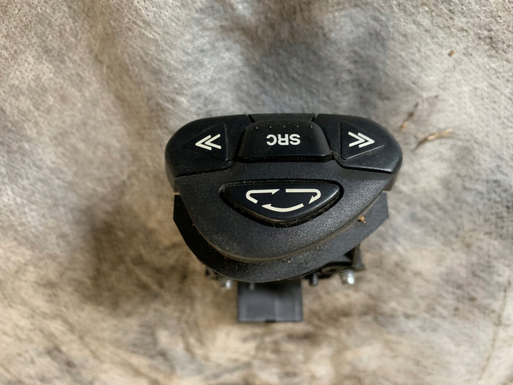 фото №1, Перемикач радіо x-trail t30