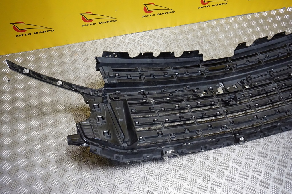 фото №9, Chevrolet suburban tahoe 2021 - 2023 решётка радиатора перед решётка радиатора хром камера usa