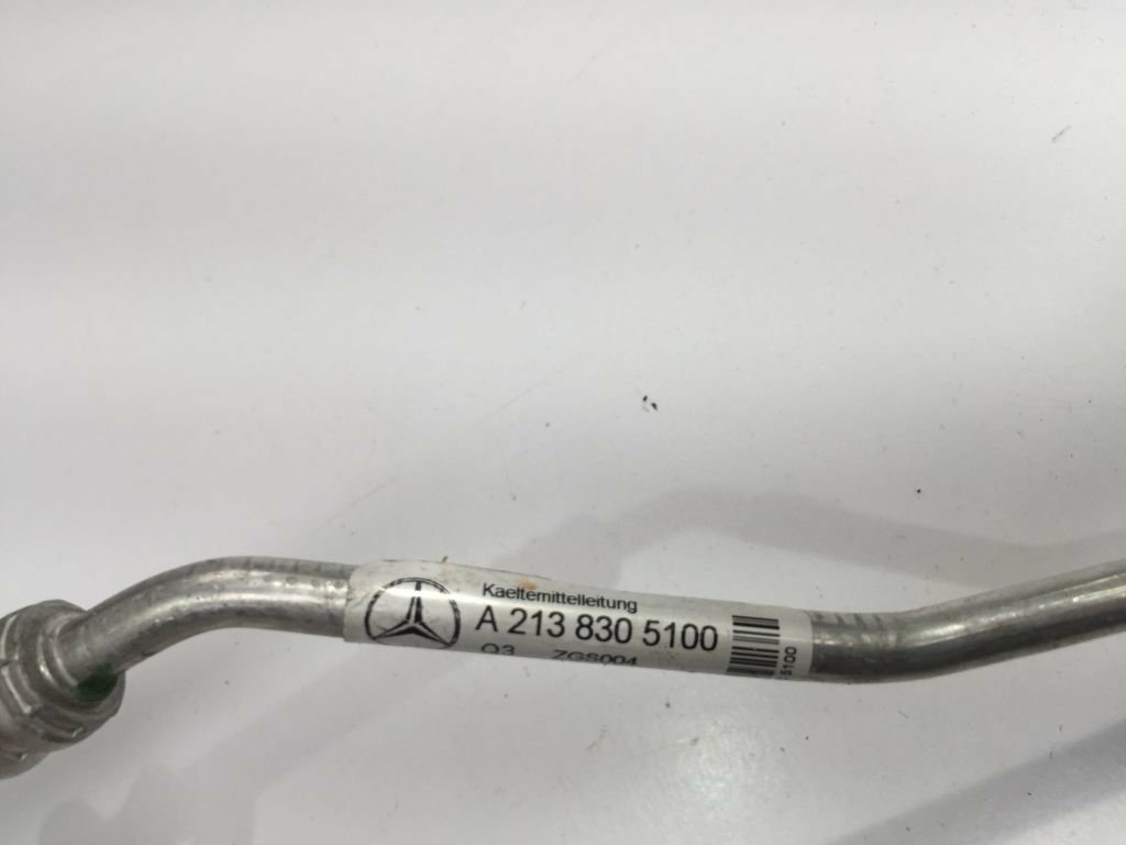 фото №1, Mercedes e w238 w213 2.0 cdi шланг кондиционера