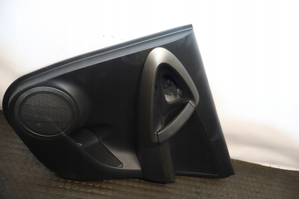 фото №1, Обшивка оббивка двері правий задня toyota rav4 iii