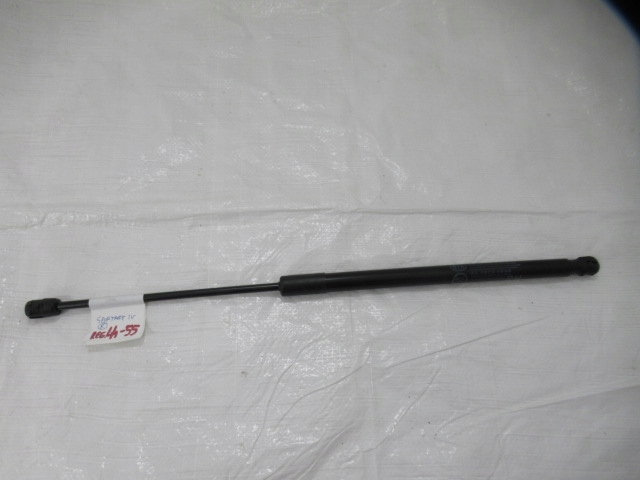 фото №1, Kia sportage iv привід амортизатор кришки правий