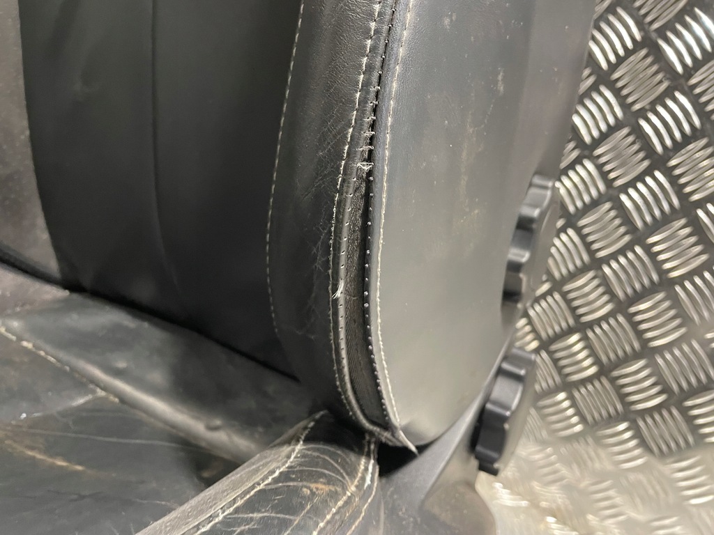 фото №16, Сиденья подогрев заднее сиденье обшивки салон кожа seat leon ii fr