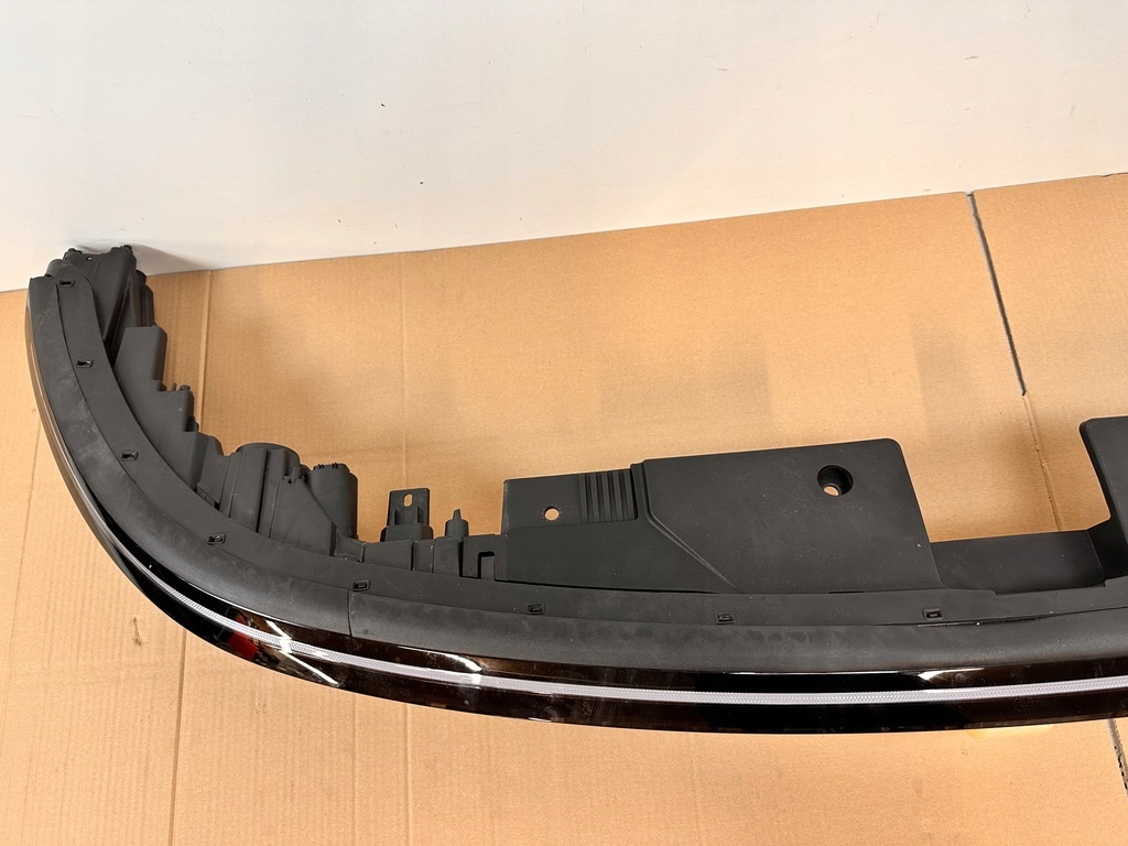 фото №5, Hyundai kona ii 2 23- led лампа верхній