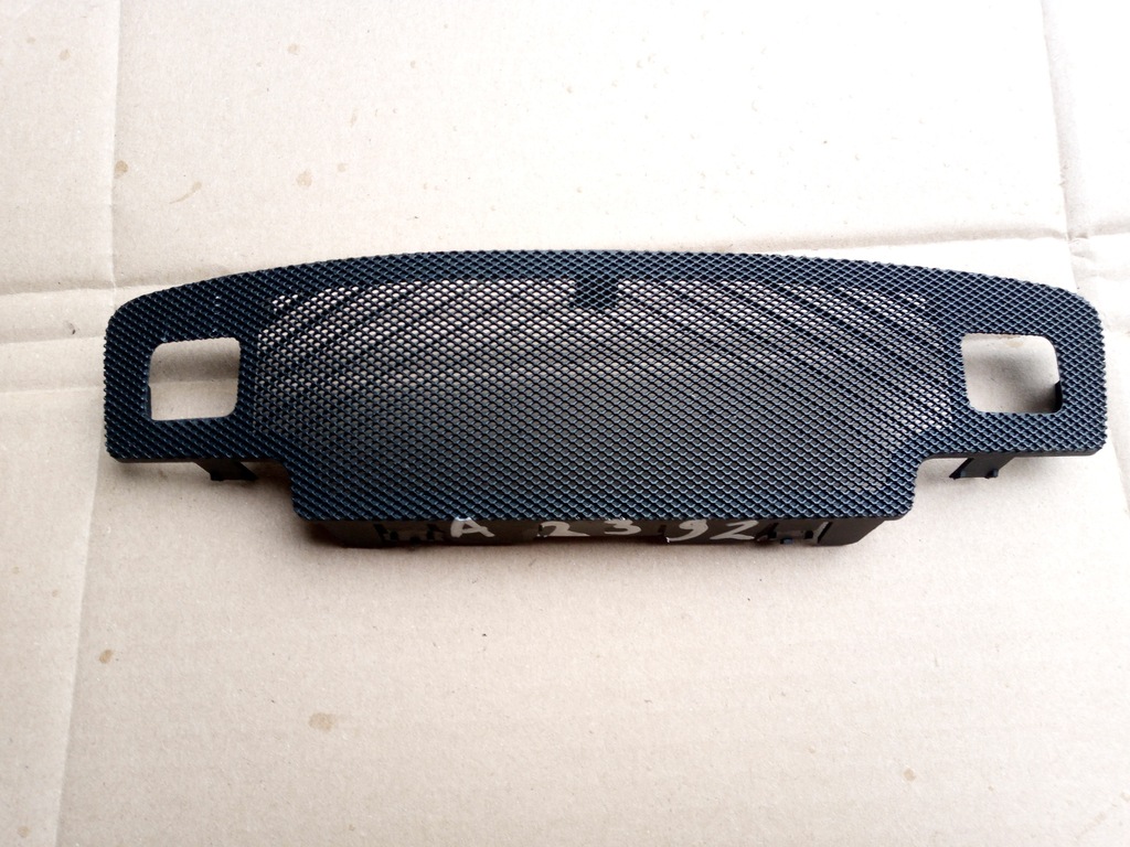 фото №1, Накладка динамика 8p0857367 audi a3