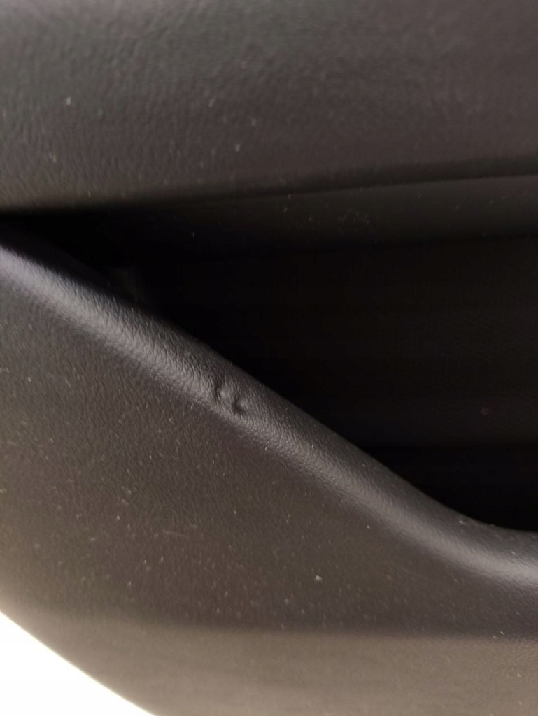 фото №12, Porsche taycan 9j1 2023 обшивки / обшивка дверь задних 9j1864603