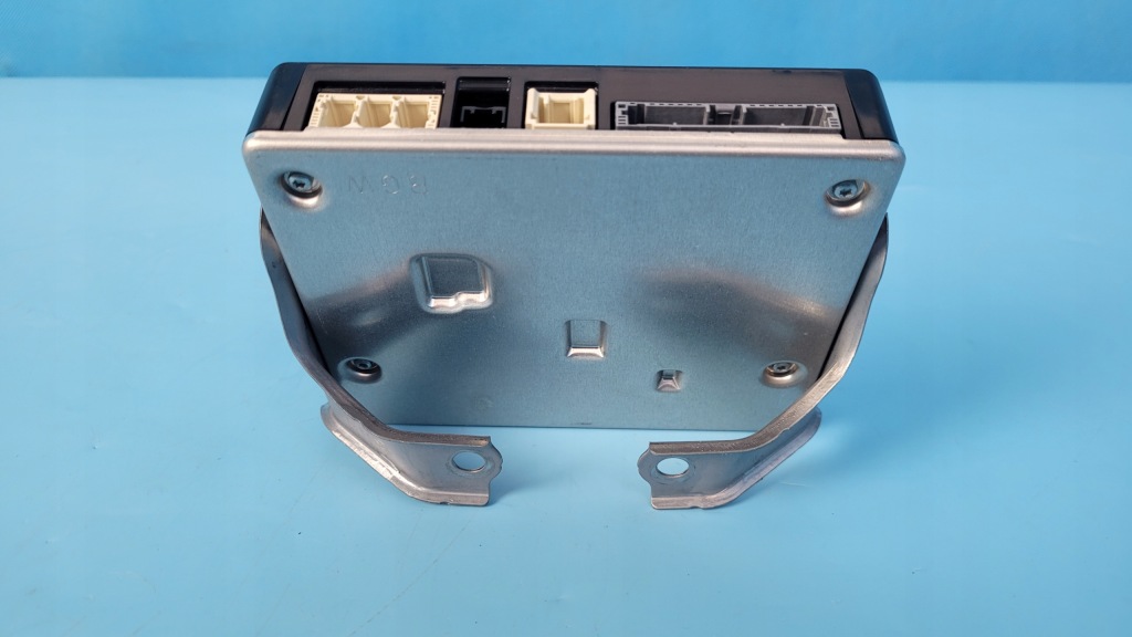 фото №12, Suzuki swace 1.8 hybrid 21r модуль радіо навігації 86740-02180 86741-02120