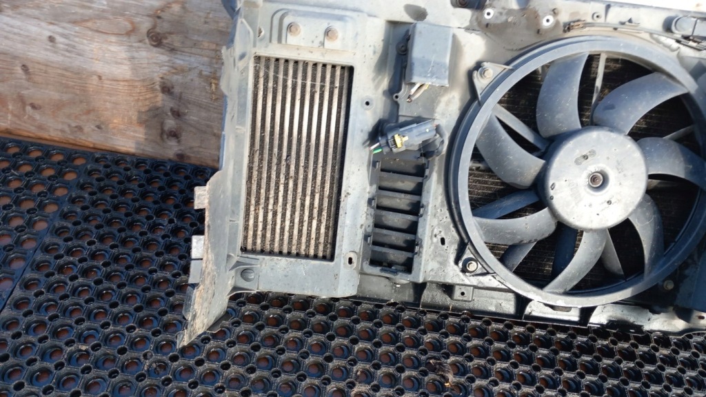 фото №4, Peugeot 307 hdi pas передний комплект