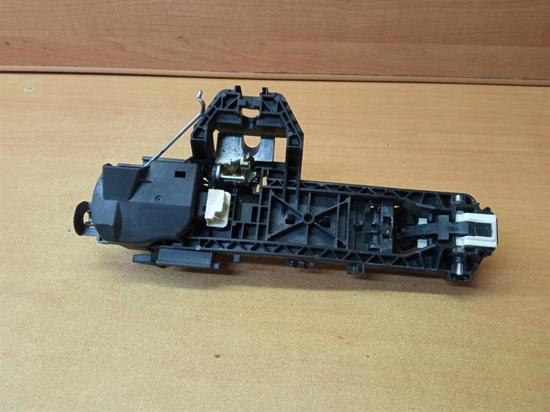 фото №3, Ручка права передня зовнішня mercedes w204 uk