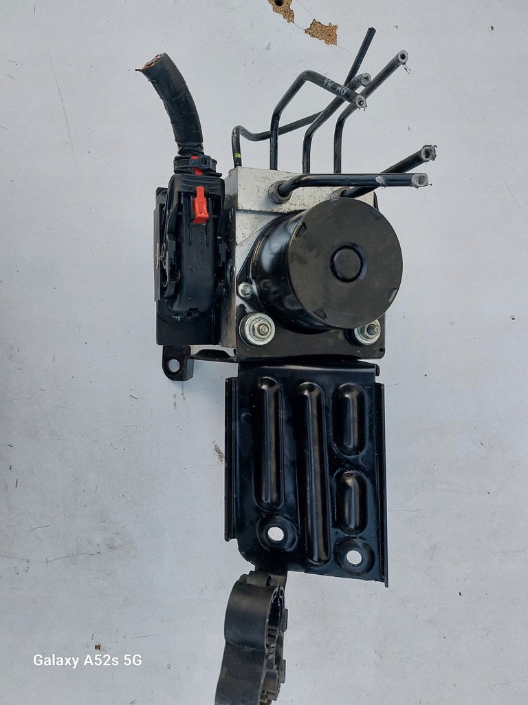 фото №1, Насос abs vw polo v 6r eu