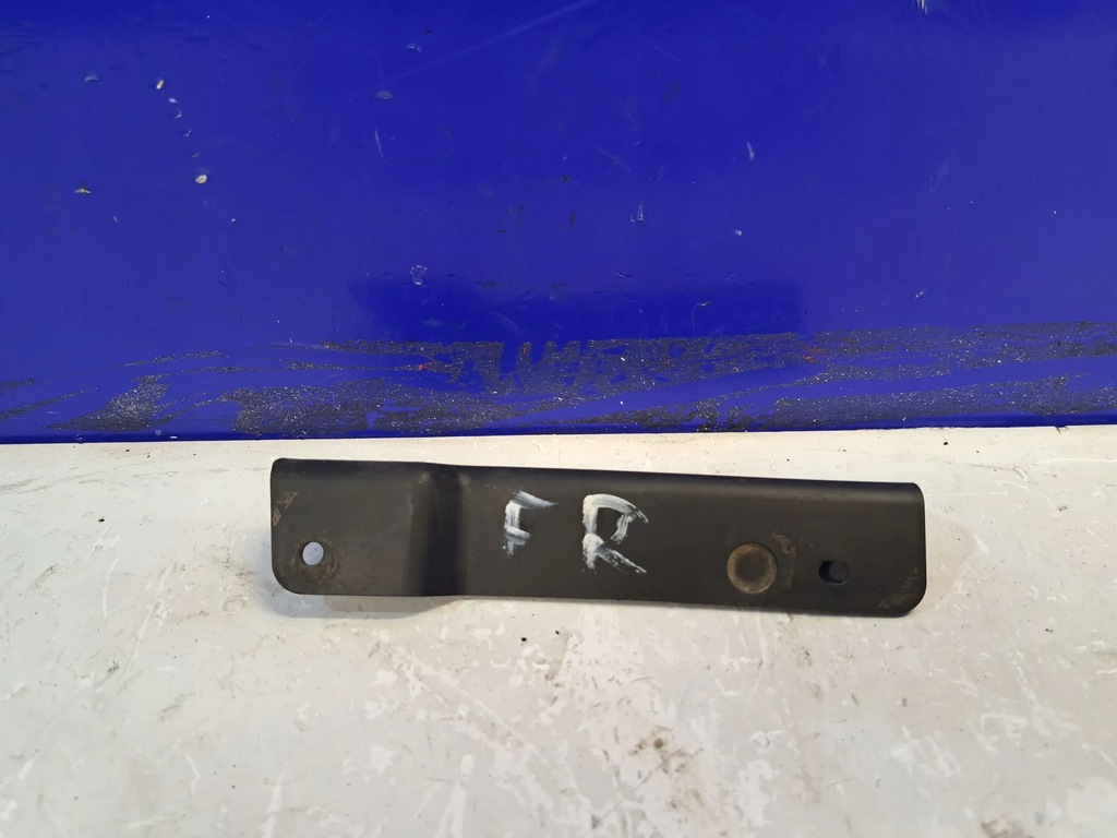 фото №1, Lexus rx 450h 2021 po правая защита брызговики