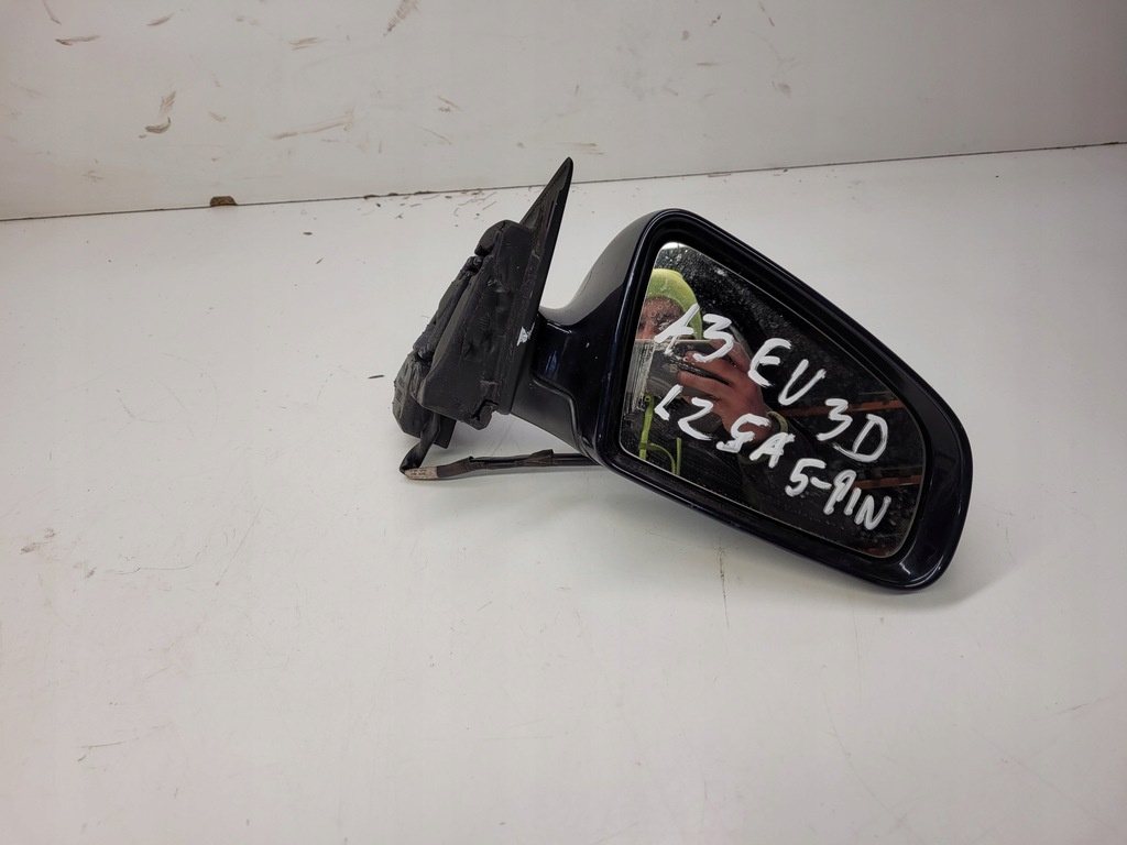 фото №1, Зеркало наружное правое audi a3 8p lz5a 5 pin