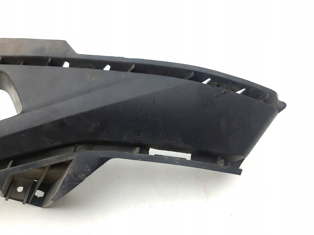 фото №6, Nissan leaf ii ze1 2018 левая сторона решётка противотуманной фары