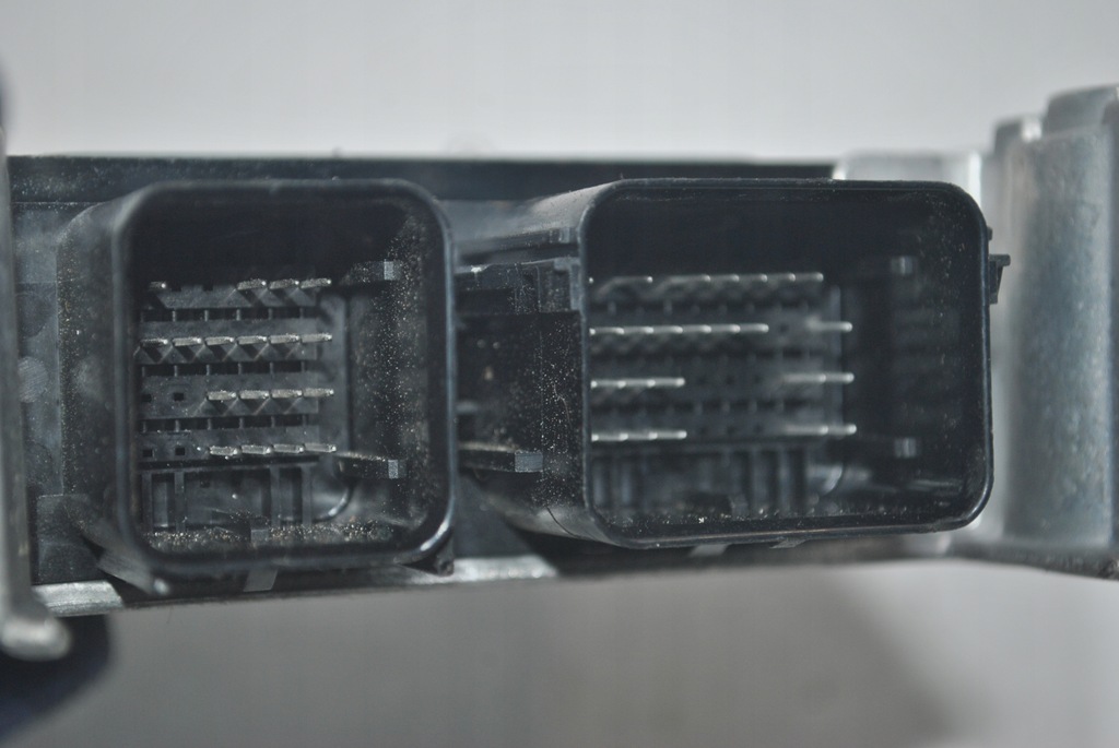 фото №8, Датчик модуль подушка безопасности mazda 3 bs4h57k30c