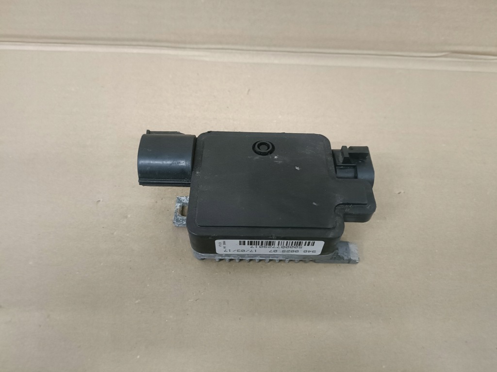 Купити Ford модуль вентилятора 940002907