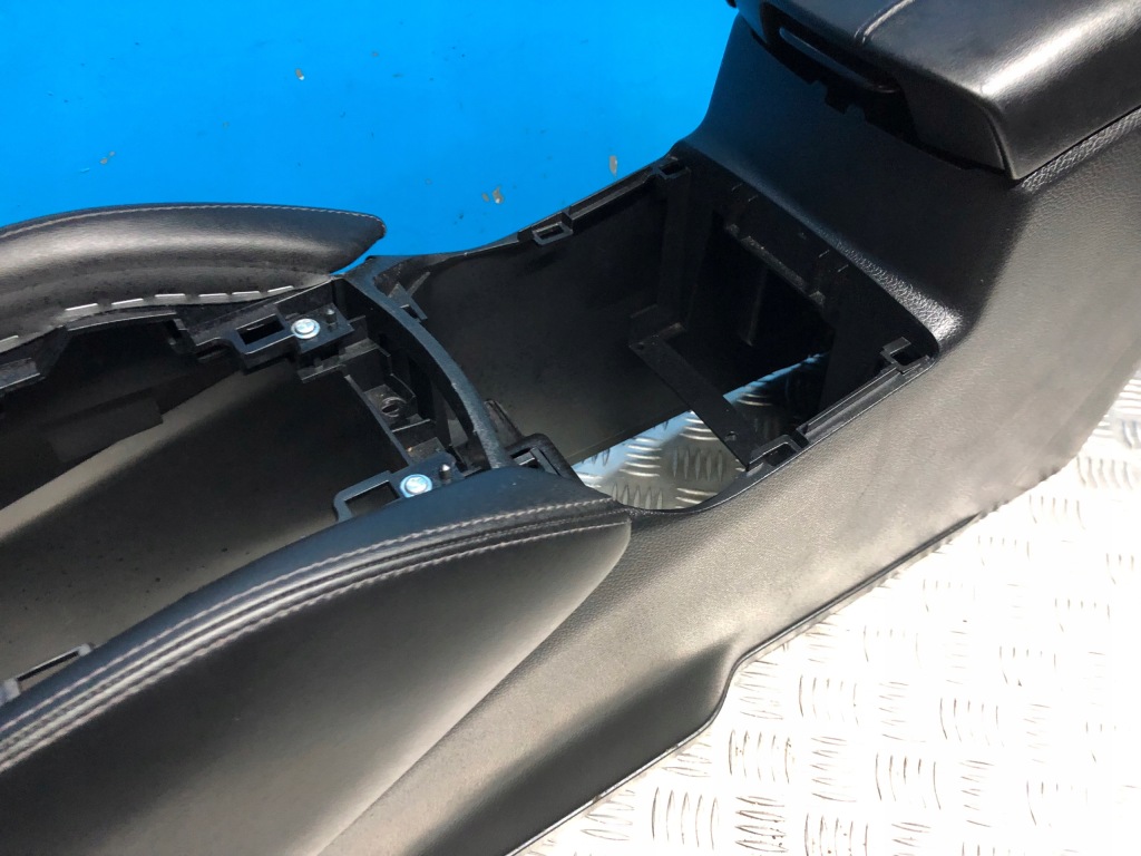 фото №10, Nissan x-trail iii t32 lift тунель середній підлокітник шкіра