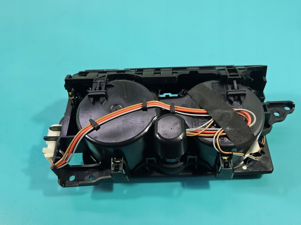 Тримач  на напої чашка cup тримач audi a8 d4 4h 858601a 4h1858601a Зі Шроту